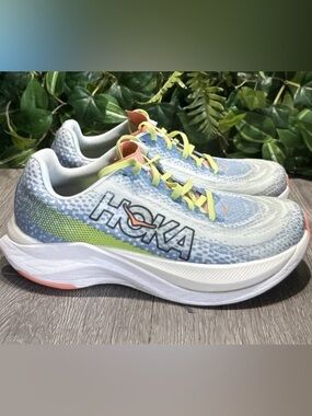 Hoka Mach X - W7.5